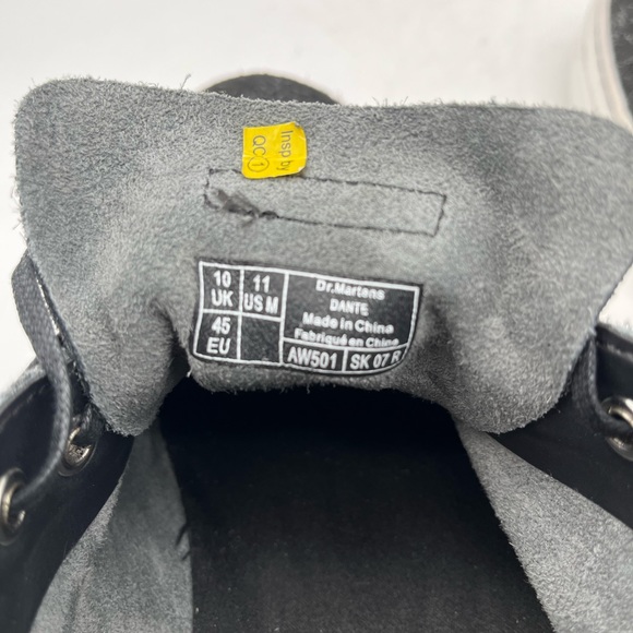 Dr. Martens Dante 6 Eye Wooly Trainers. Size 11 - Picture 7 of 7